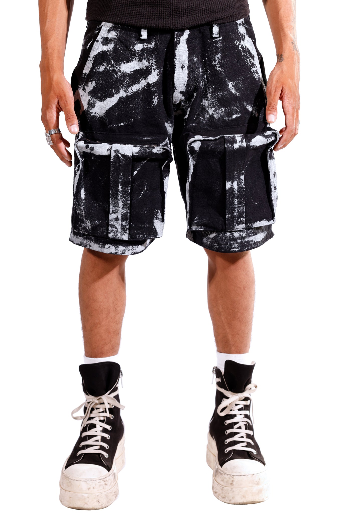 Cargo Painter Shorts Black